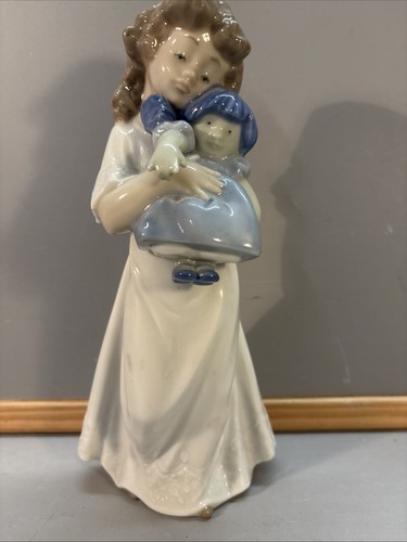 Nao lladro figure girl with - nao, by