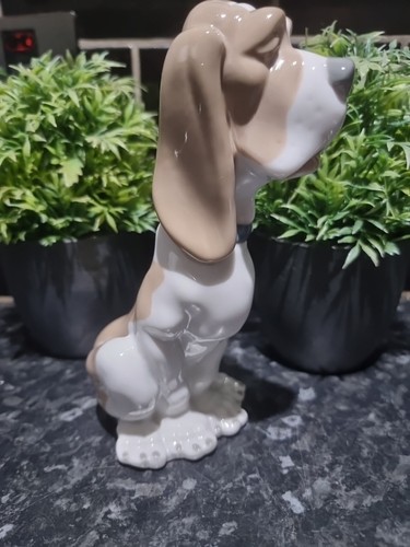 Lladro nao siting seated sad - siting,