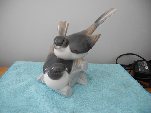 Lladro long tailed - long,