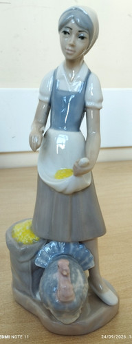 Casades not lladro young - casades,
