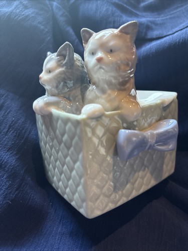 Vintage fine porcelain - fine,