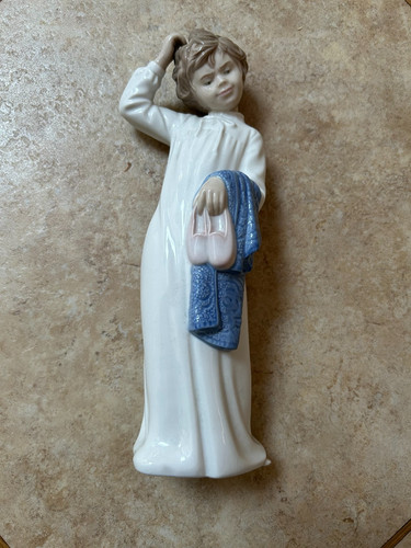 Nao lladro boy - nao,