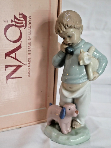 New boxed nao lladro - lladro, 1044
