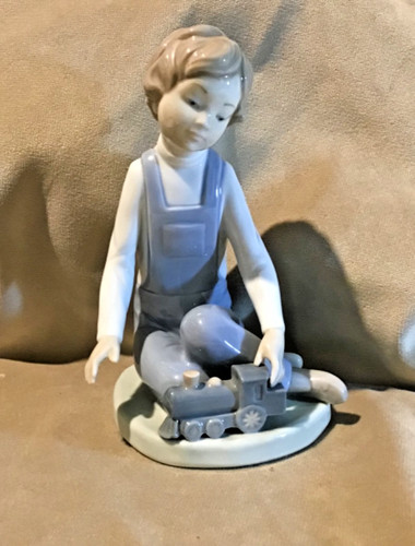 Vintage 1970s nao - vintage, by