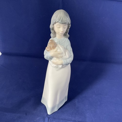 Vintage nao lladro - by, figurine