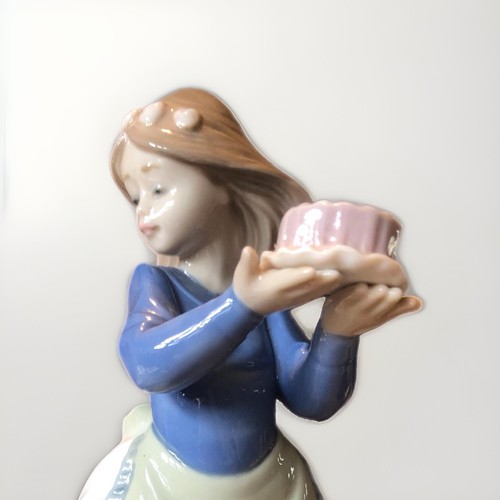Nao lladro girl with - girl,