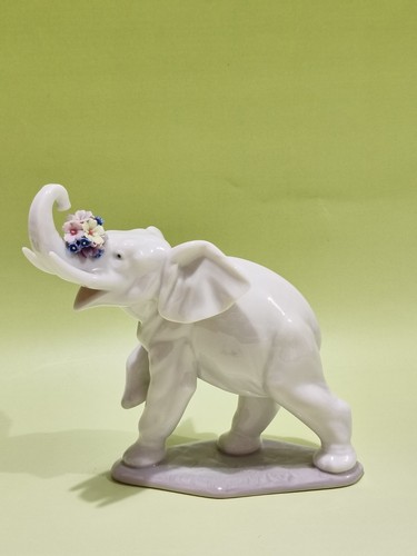 Lladro figurine lucky s - ,
