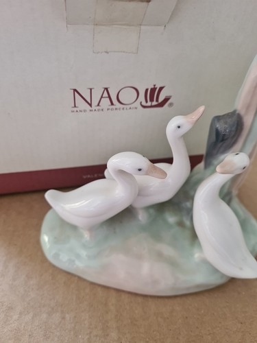 Vintage lladro nao porcelain - nao,
