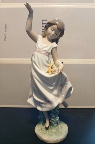 Lladro 6580 garden dancer - lladro,