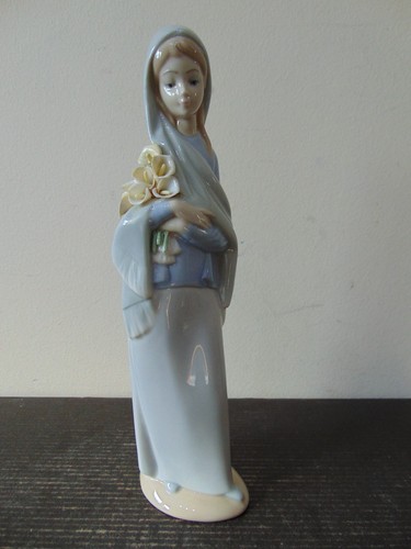 Lladro 4650 girl - 4650, calla
