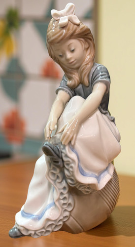 Lovely rare vintage nao - vintage,