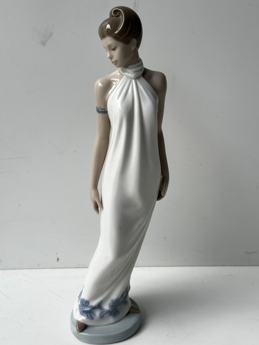 Nao lladro elegance 1205 - nao, by