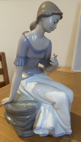 Nao lladro spring - nao,