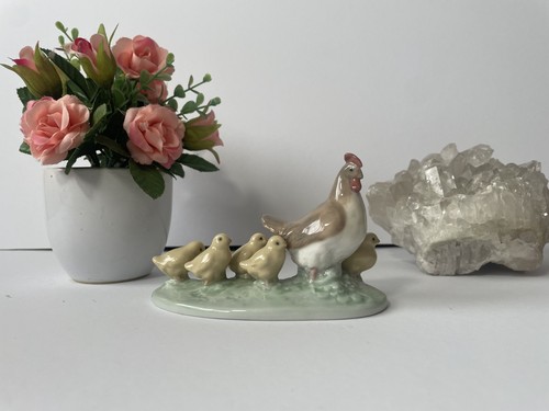 Nao lladro hen - nao,