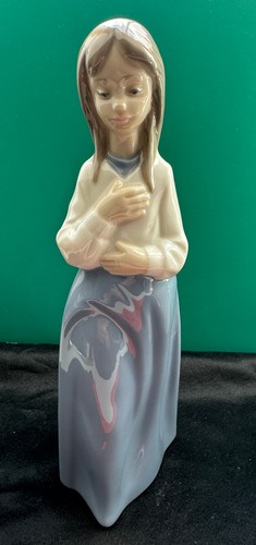 Nao lladro spanish - lladro, lady