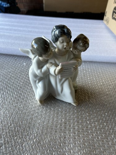 Lladro singing angels - singing,