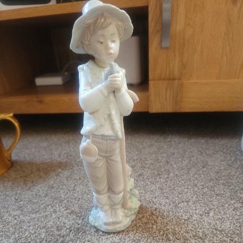 Early nao lladro boy holding - nao,