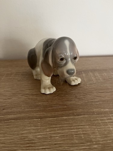 Lladro porcelain sad puppy 40 - lladro,