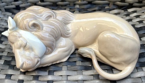 Lladro 5022 painful lion - 5022,