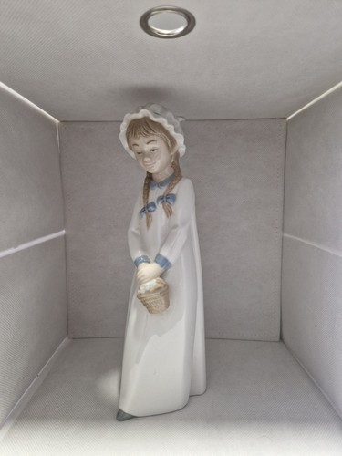 26cm tall nao - 26cm,